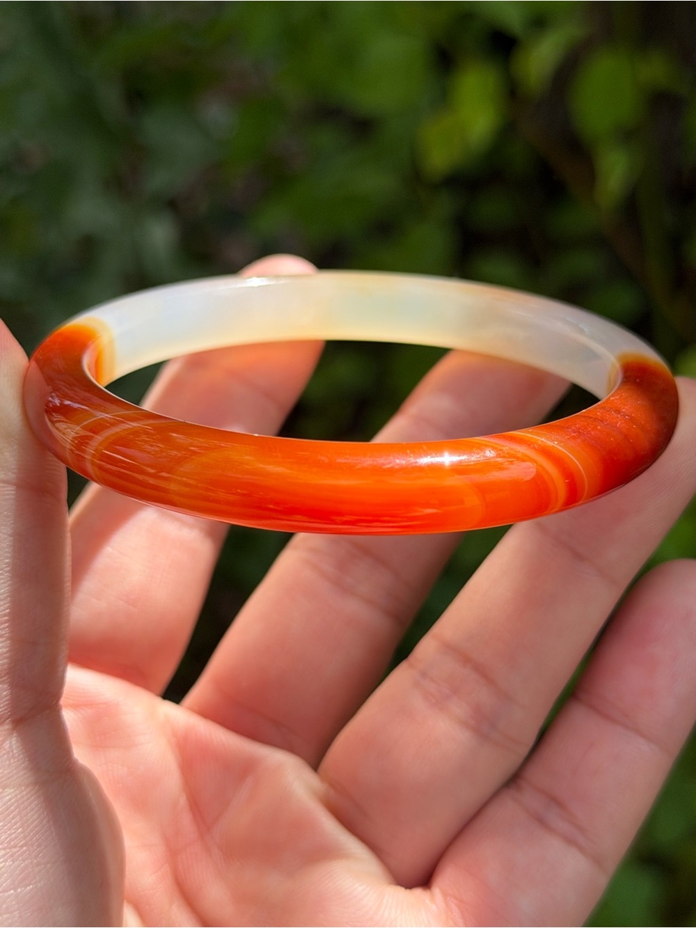 61mm‎ inner diameter skinny banded agate carnelian bangle 1743